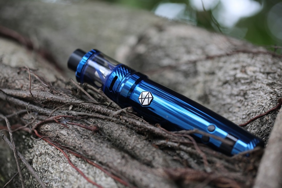 You must consider these factors when buying vape & vaping equipment online